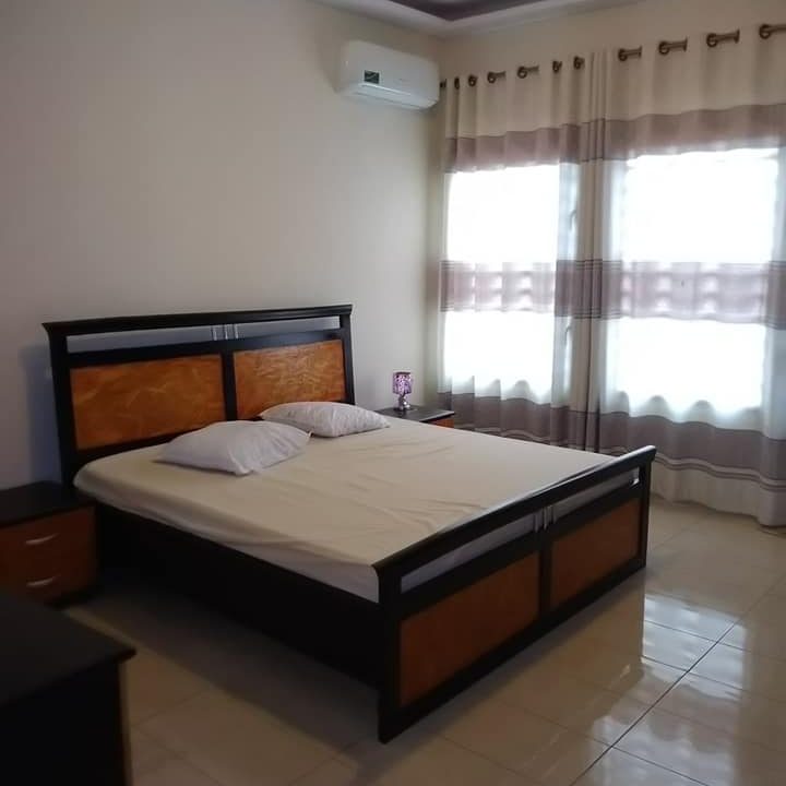 Villa à louer Abidjan 43 63 58 85 chambre 2