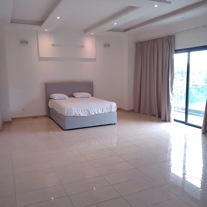 Villa à louer Abidjan 43 63 58 85 chambre