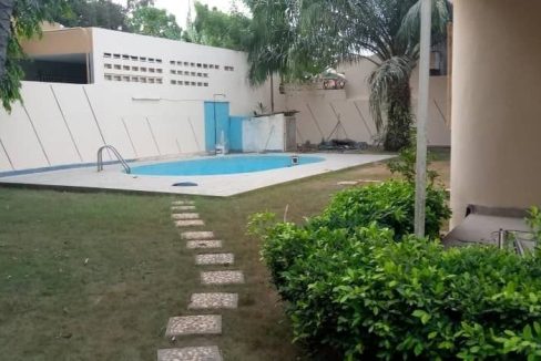 Villa à louer à Togo 0022890238564 piscine