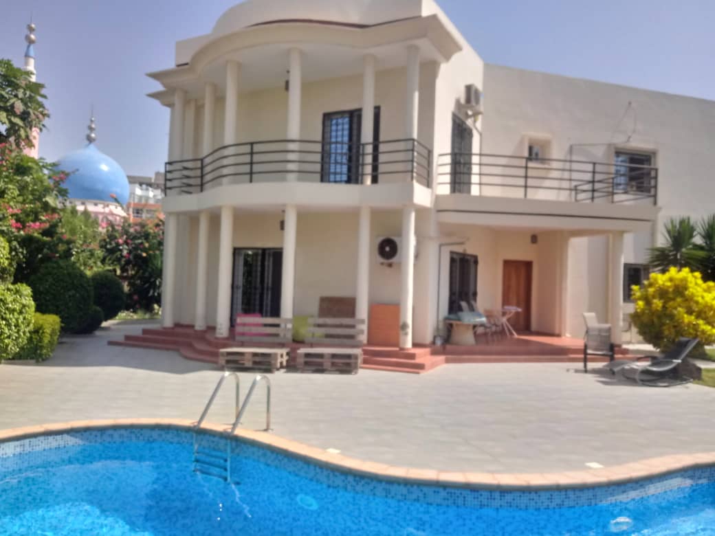 Villa à vendre à la Cité Cheikh Amar