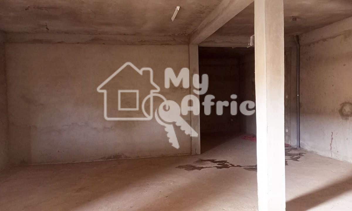 UN ENTREPÔT DE 75 M² EN LOCATION A OUAGADOUGOU QUARTIER PATTE D’OIE (3)