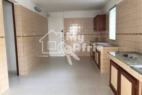 30EC96AA-BAFF-46D6-83A1-7C1E38D219AC