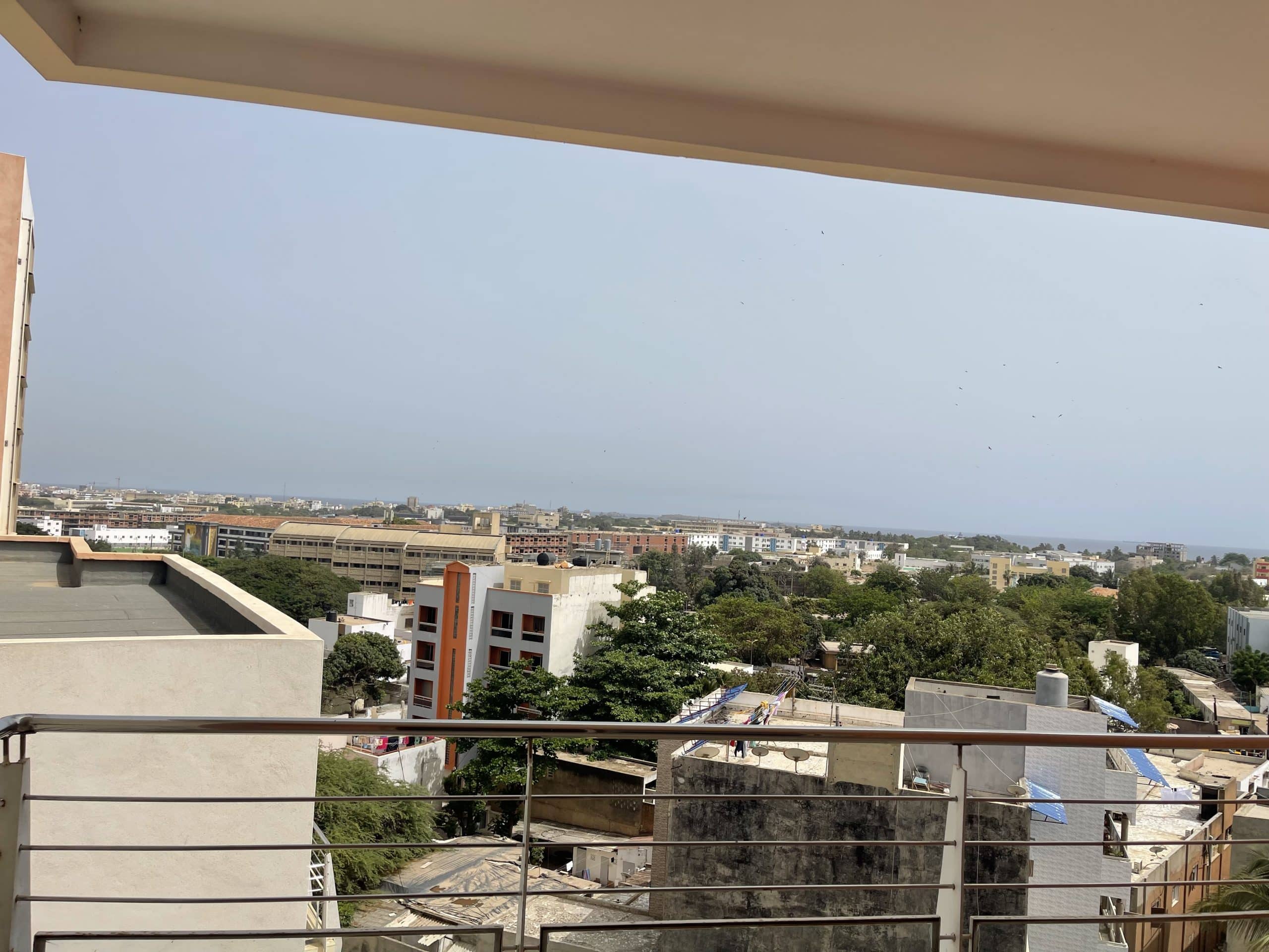 Appartement à Louer à Dakar aux point E