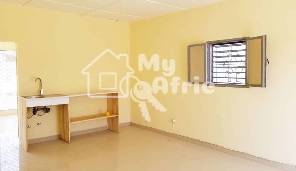 UNE VILLA DE TYPE F4 + ANNEXE EN LOCATION À OUAGADOUGOU QUARTIER KAMSONGHIN (20)