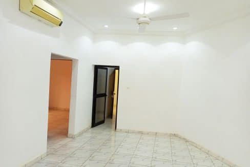 UNE VILLA DE TYPE F4 EN LOCATION À OUAGADOUGOU QUARTIER ZAGTOULI (9)