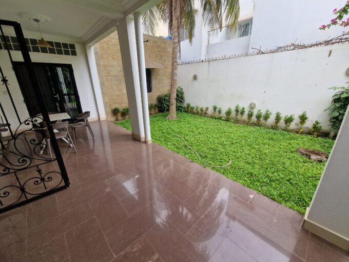 E99519E6 15CA 4246 B139 A098CDC9F86C - https://www.myafric.com/fr/