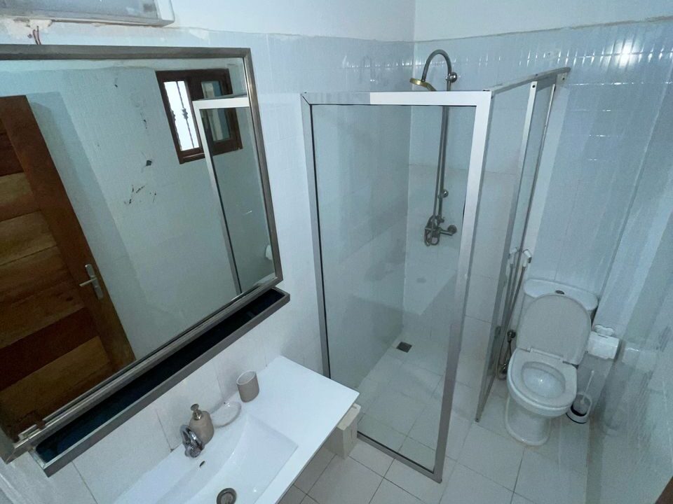 WhatsApp Image 2025-03-27 at 19.09.05