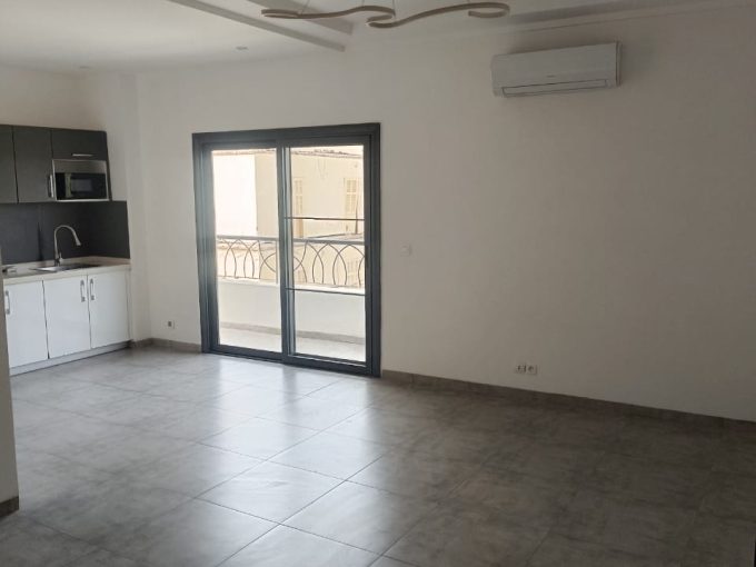 Appartement à louer à Point E, proche de l’UCAD