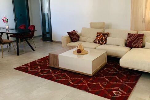 Séjour de l'appartement meublé F3 à Ngor-Almadies